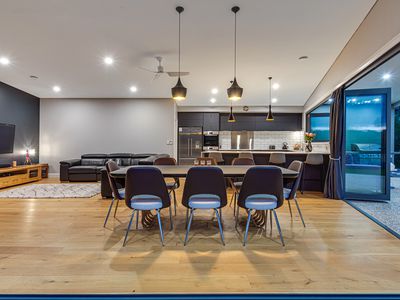 39 Victory Parade, Yanchep