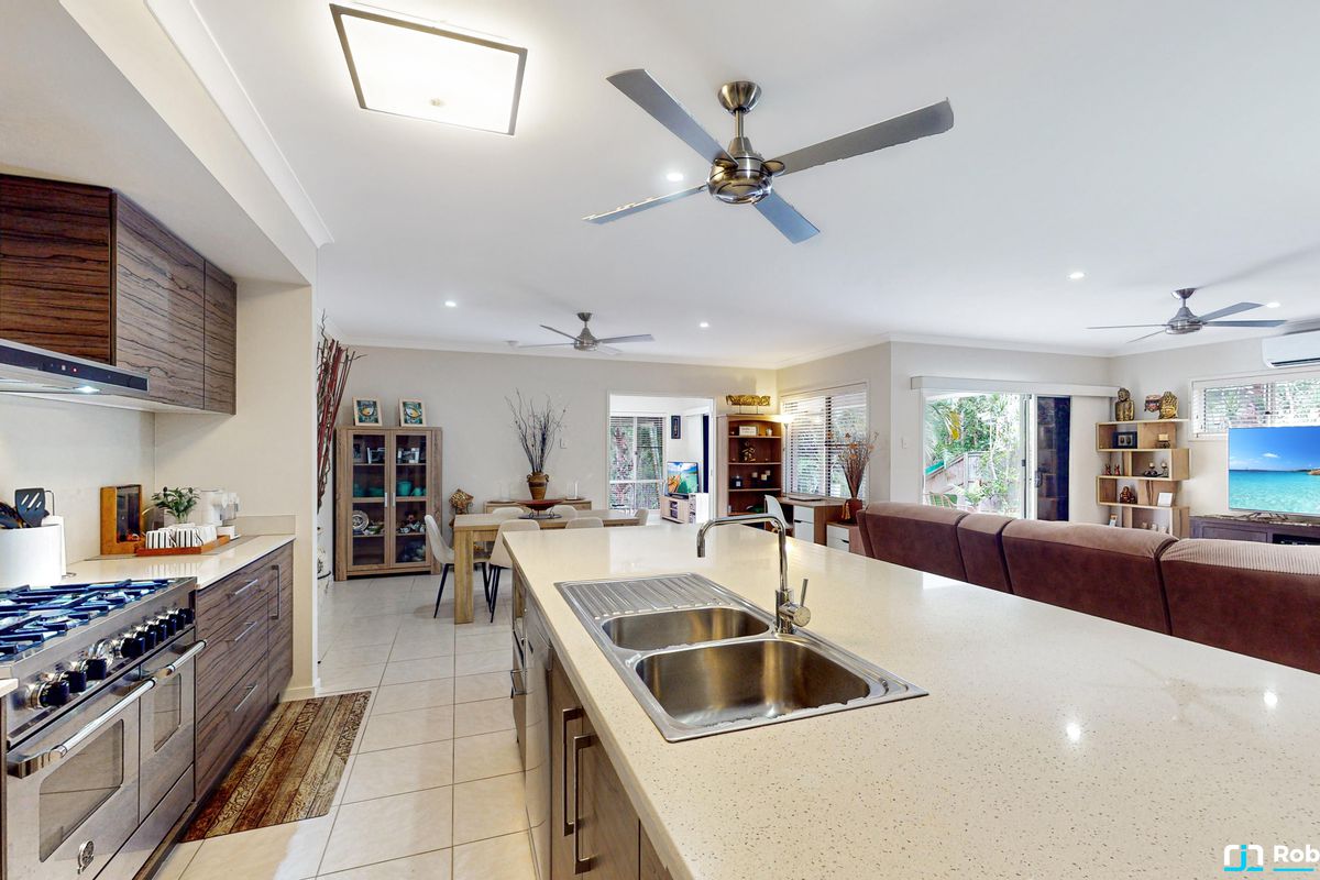 15 Oakleaf Close, Tewantin