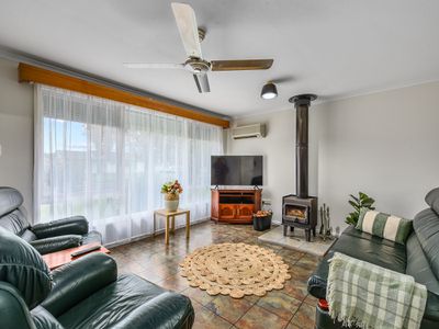 6 MULLINS STREET, Millicent