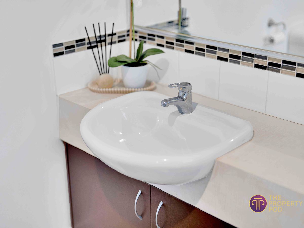 14 Gully Close, High Wycombe