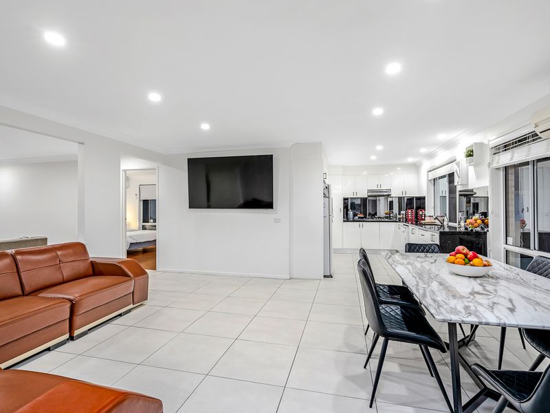 46 Canyon Drive, Stanhope Gardens