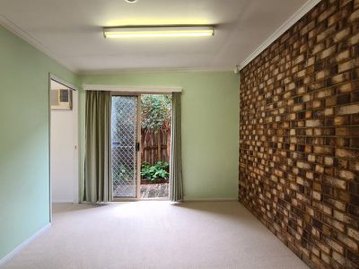 94 Passerine Drive, Rochedale South