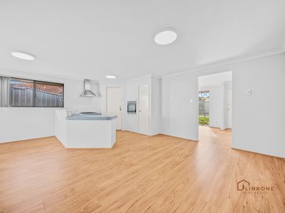 11 Hotchkiss Close, Thornlie