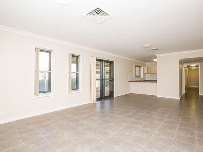 11 Sturt Place, South Hedland