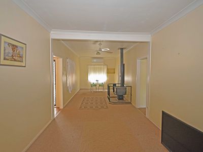 116 Temoin Street, Narromine