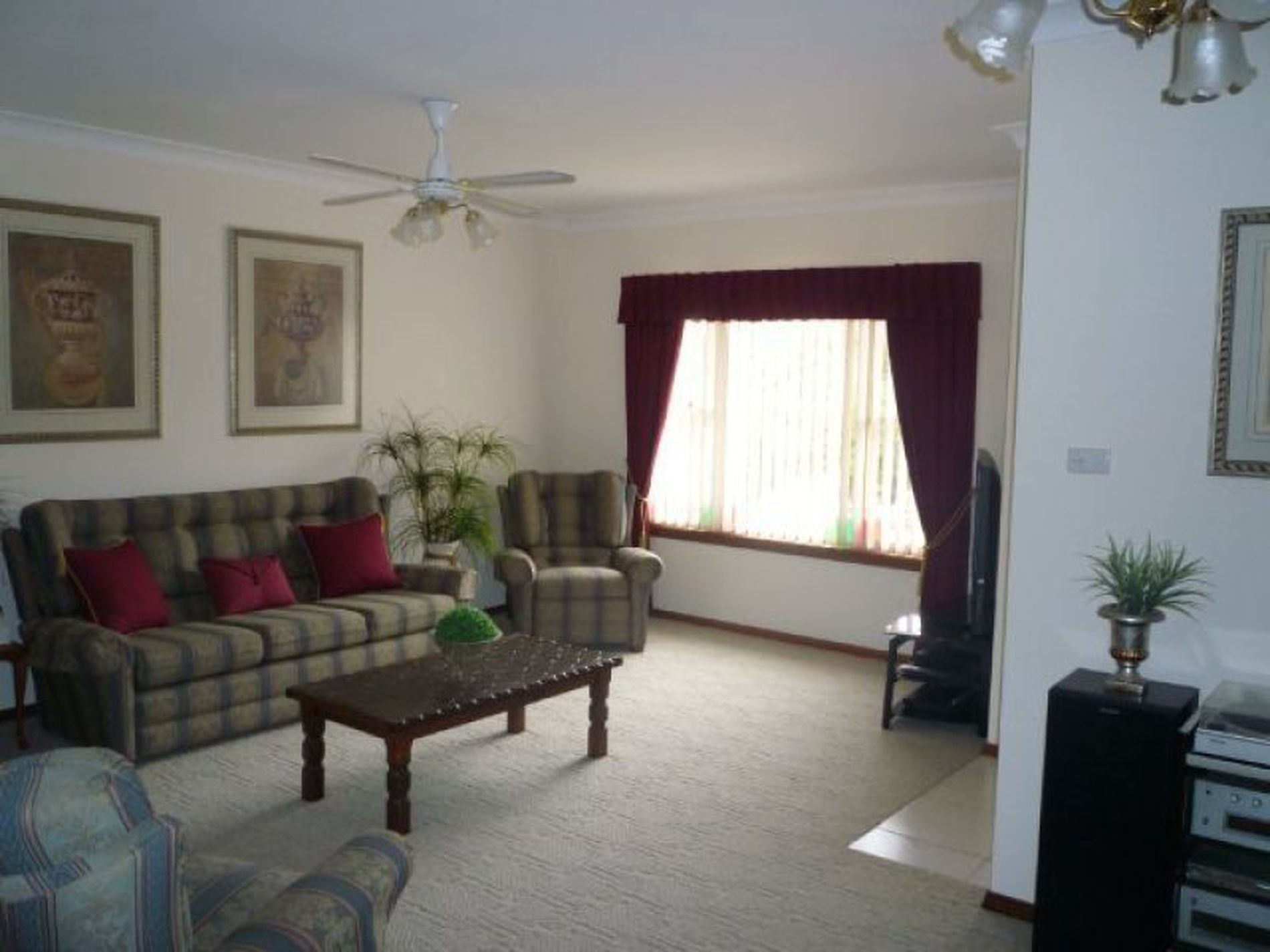 33 Leo Drive, Narrawallee