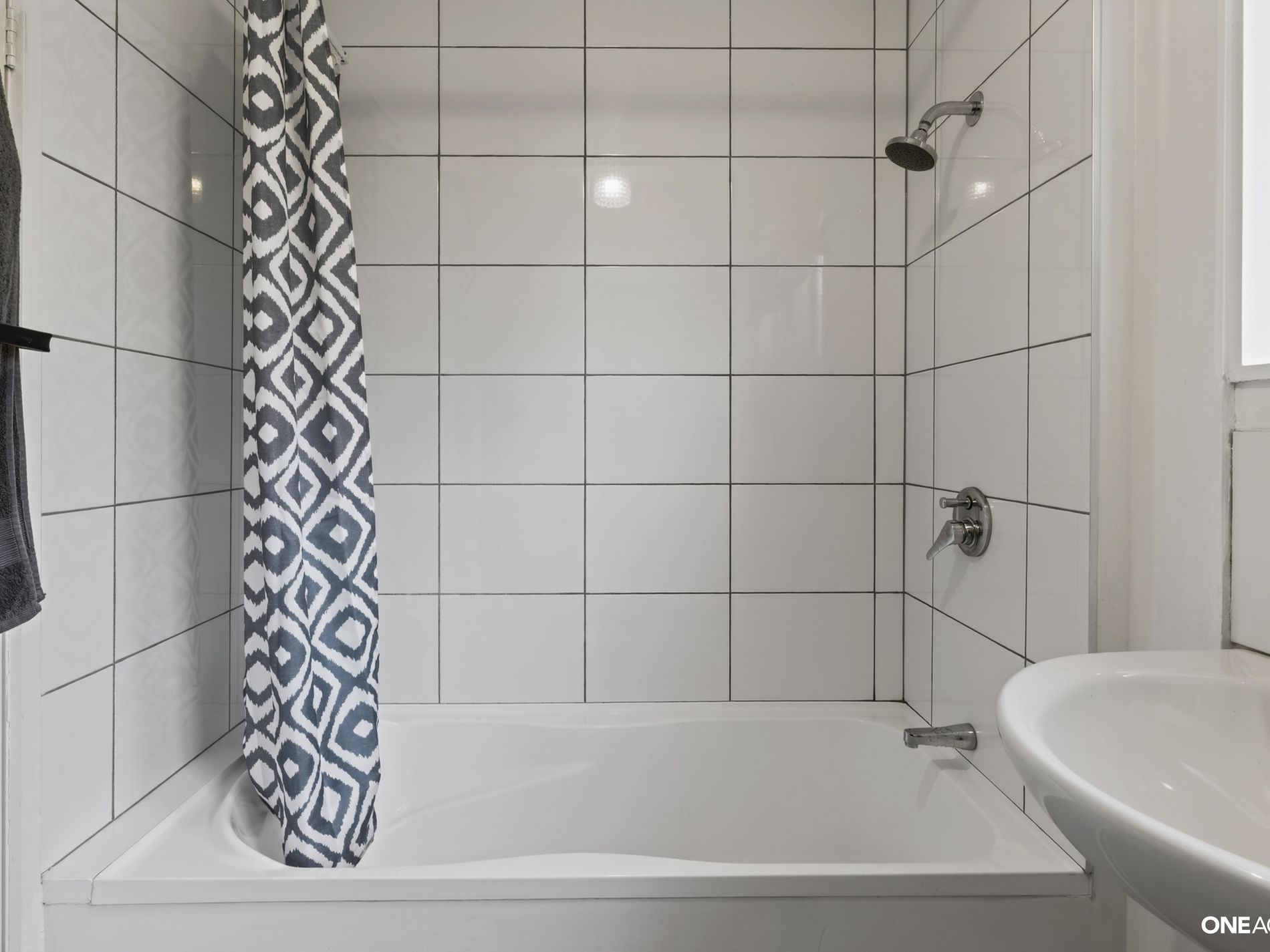 71 Larsen Crescent, Tawa