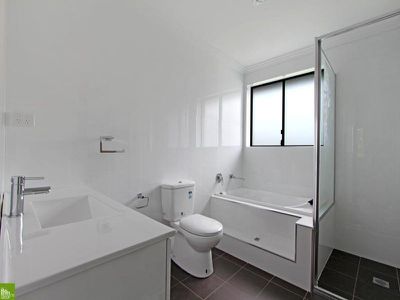 15 Woodburn Tce, Flinders