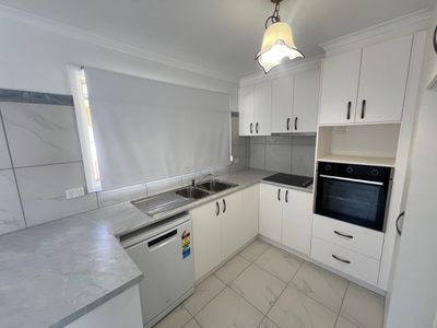 16 Sarsfield Street, Shepparton