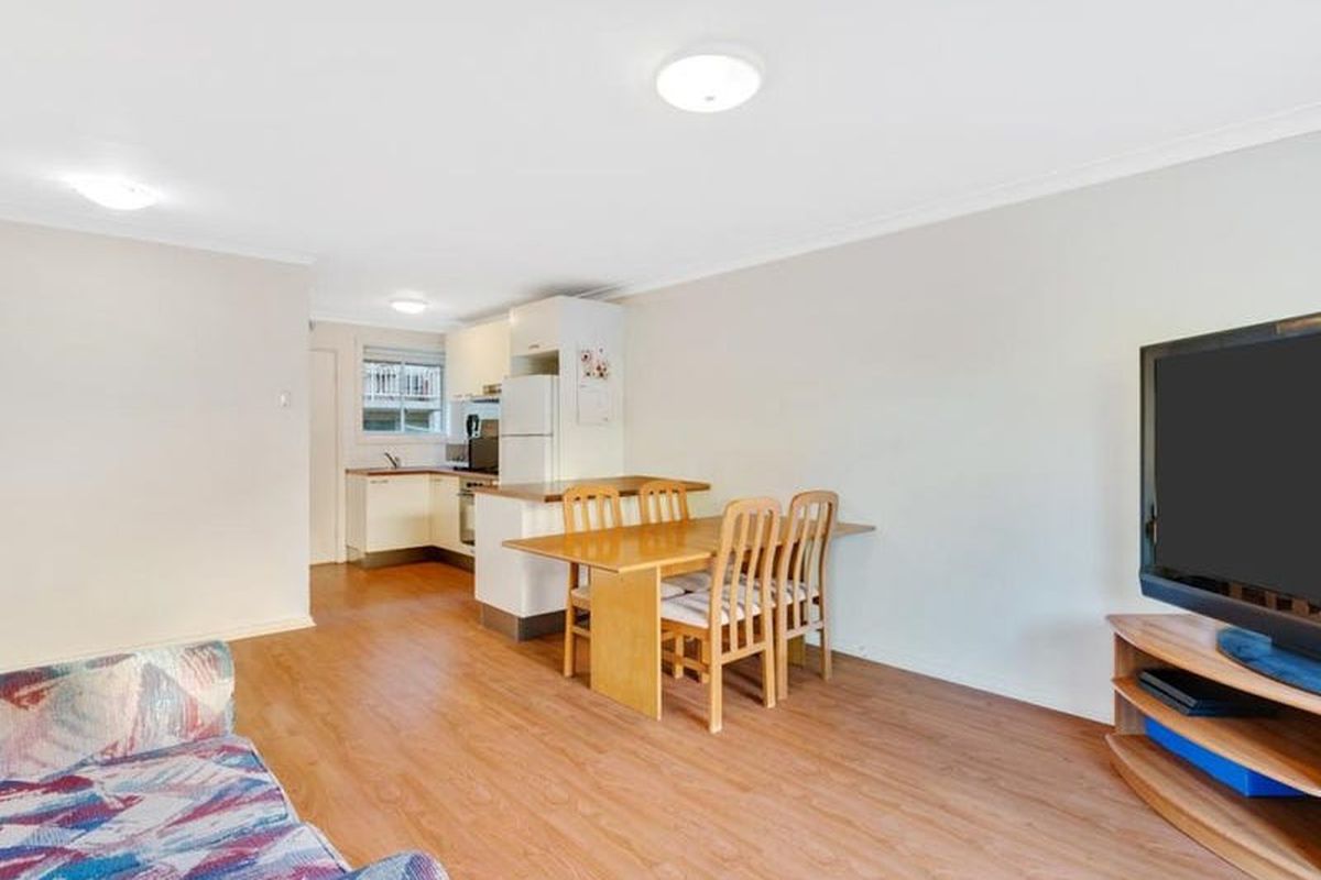 3 / 33 Central Coast Highway, West Gosford