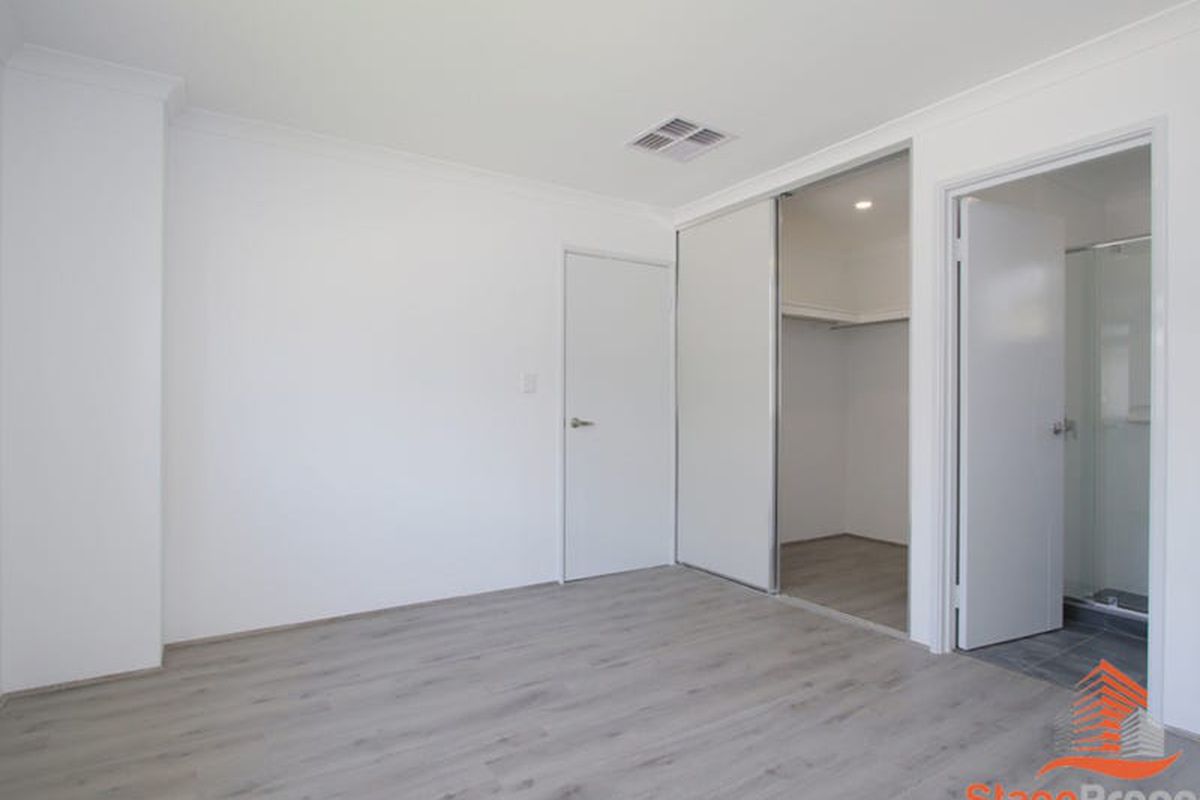 47A Alderley Square, Wilson