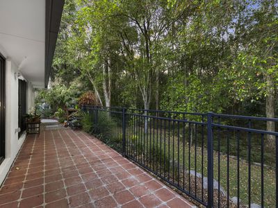 13 Cliff Close, Wakerley