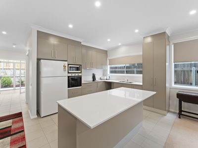 46 / 70 Little River Road, Braidwood