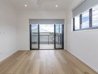 24 Tamarind Crescent, Park Ridge