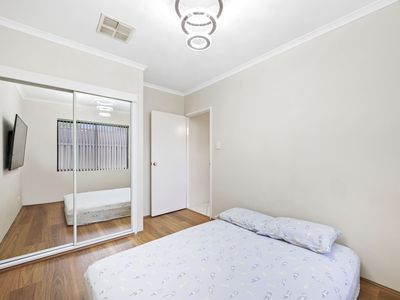 15B Horrocks Road, Booragoon