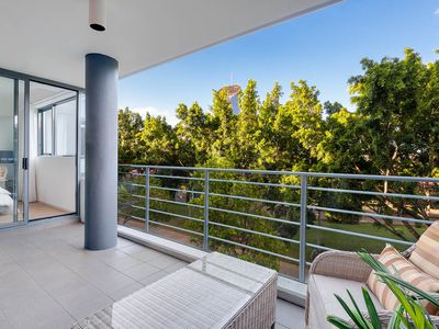 2206 / 184  Grey Street, South Brisbane