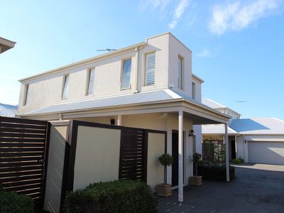 2 / 39 Albert Street, Geelong West