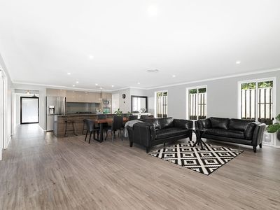 12 McMullan Close, Gumdale
