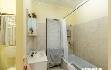 2 / 85 Woods Street, Beaconsfield