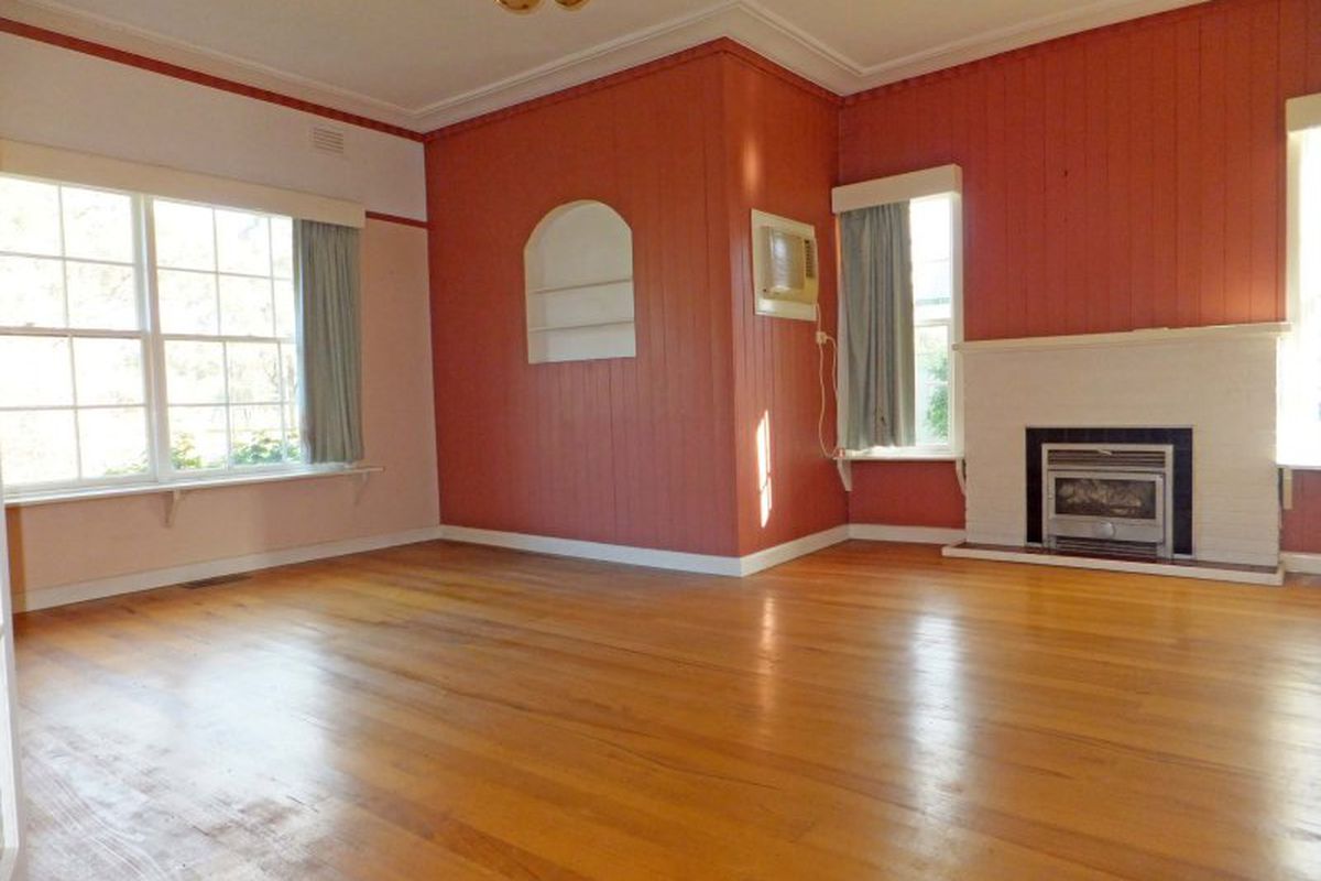 61 Midland Highway, Stanhope