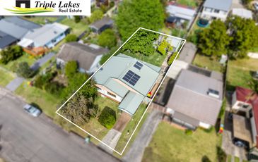 151 Winbin Crescent, Gwandalan