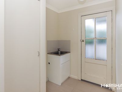 1 Don Street, Horsham