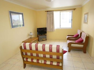 15 / 21 Beach Road, Hawks Nest