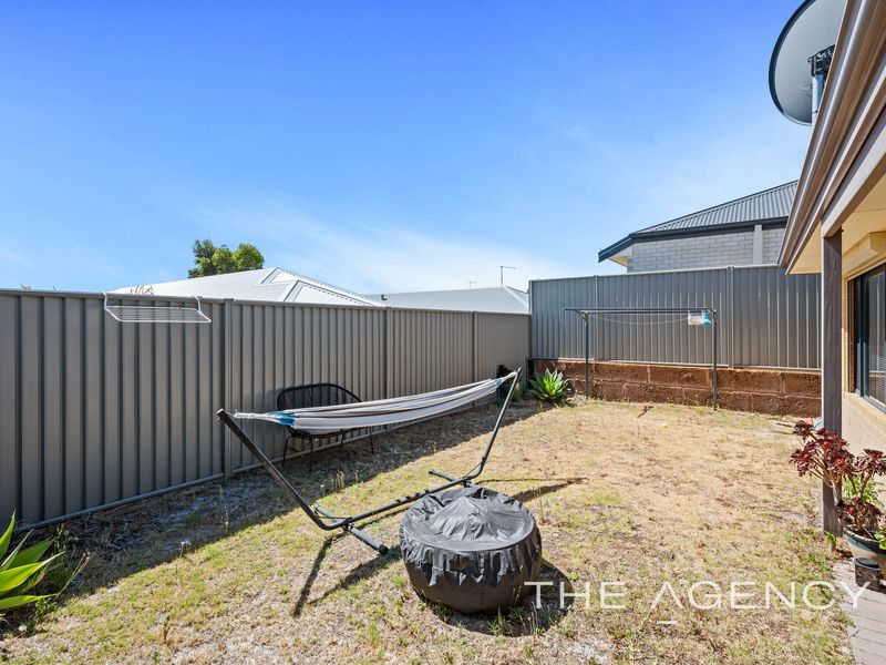 8 Addis Way, Wandi
