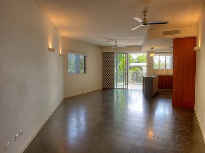 9 / 98 Mitchell Street, North Ward