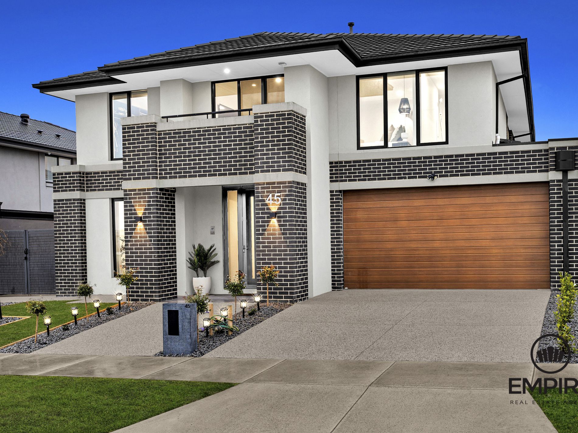 45 Stonefox Circuit, Clyde North