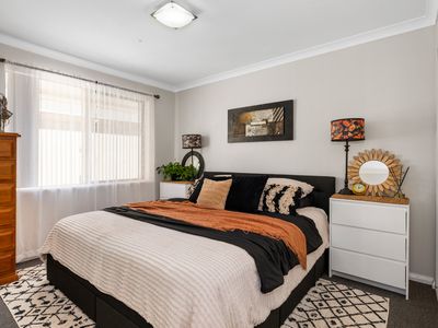 5 Vitali Crescent, Somerville