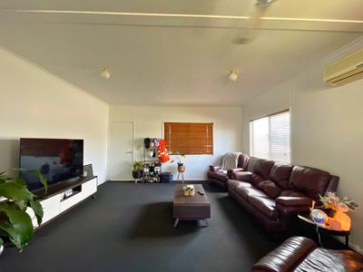 14 Flight Drive, Moranbah