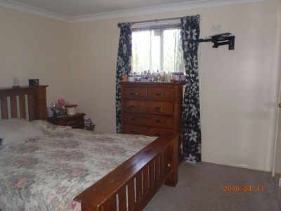 2 John Glenn Place, Dubbo