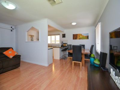 122 Lyall Street, Lamington