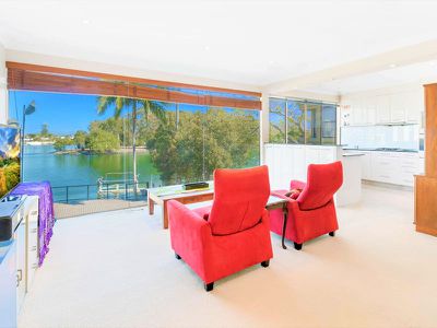 261 Stanhill Drive, Chevron Island