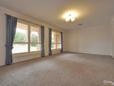 13 Namoi Crescent, Dubbo