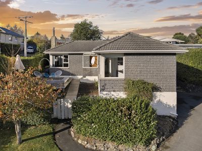 14 Upland Street, Helensburgh