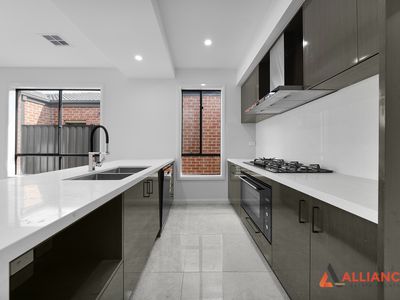 10 Mound Avenue, Donnybrook