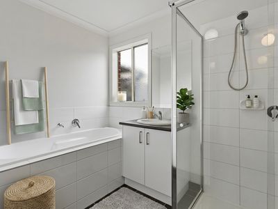8 Leeds Pl, Langwarrin
