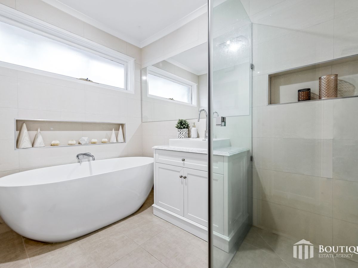 19 Huxley Avenue, Dandenong North