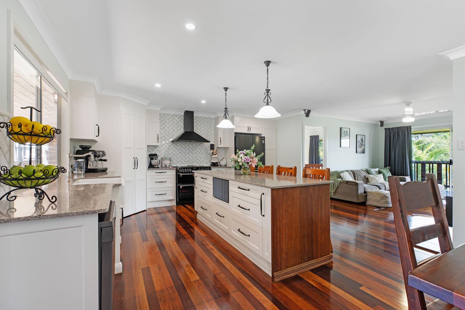 Photo 8 of 38, 44 Upper Wakefield Street, Woombye