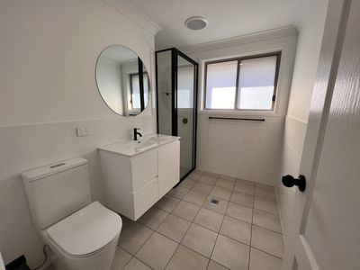25A Lesmurdie Parade, Dubbo