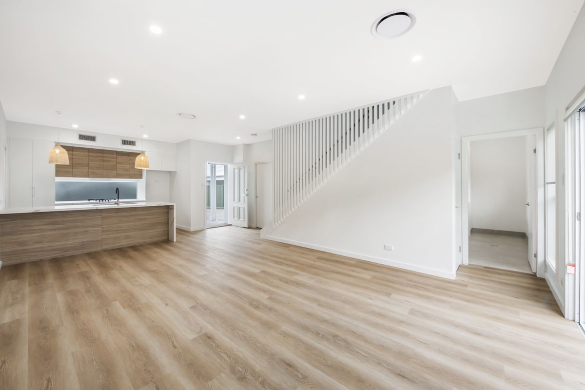 4 / 32 Elsiemer Street, Long Jetty