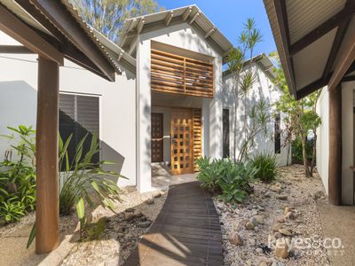 6 Coolullah Court, Annandale