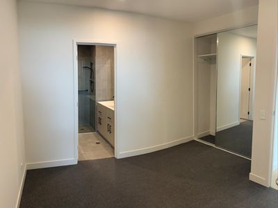 2613 / 864 Blackburn Road, Clayton