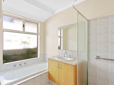 1 Stewart Street, Scarborough