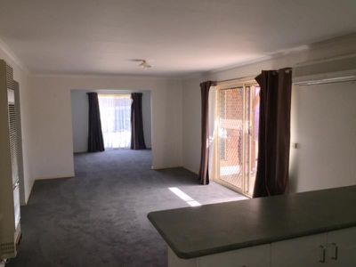 6 Alexandra Avenue, Hoppers Crossing