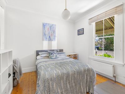 19 Railway Crescent, Williamstown