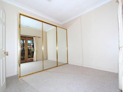 94 Killarney Street, Hannans