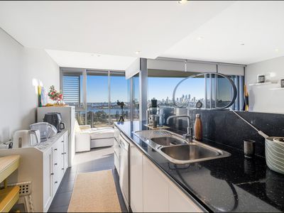 1603 / 96 Bow River Crescent, Burswood